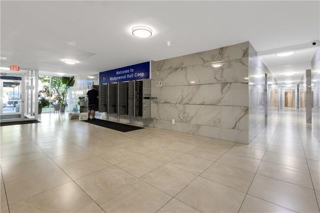 2580 Ocean Parkway 2K, Brooklyn, NY 11235