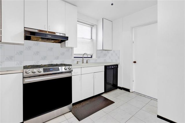 2580 Ocean Parkway 2K, Brooklyn, NY 11235