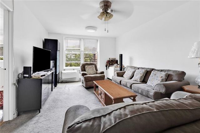 2580 Ocean Parkway 2K, Brooklyn, NY 11235