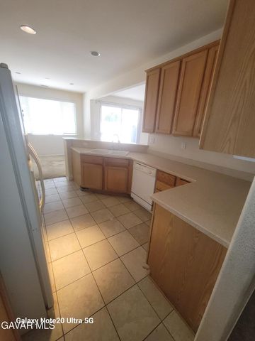11819 Maywood Street, Adelanto, CA 92301