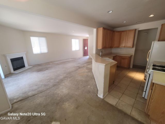 11819 Maywood Street, Adelanto, CA 92301
