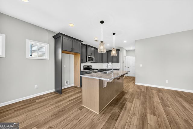 104 Beaver Creek Way 264, Lagrange, GA 30241