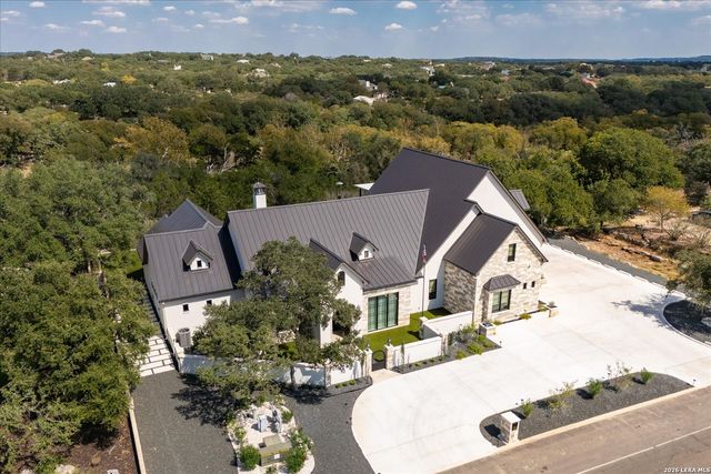 31209 KEENELAND DR, Fair Oaks Ranch, TX 78015