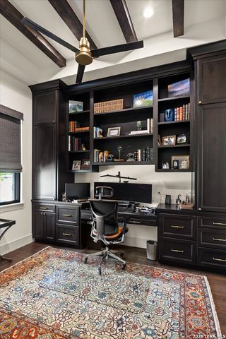 31209 KEENELAND DR, Fair Oaks Ranch, TX 78015