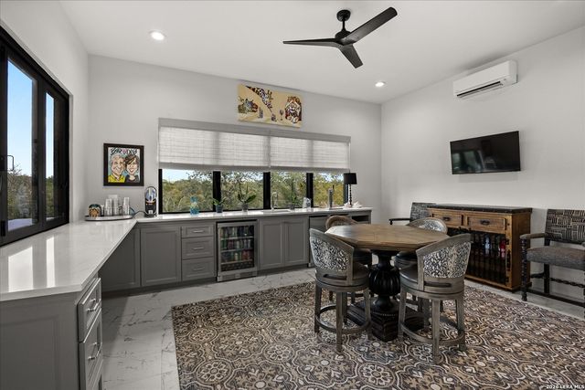 31209 KEENELAND DR, Fair Oaks Ranch, TX 78015