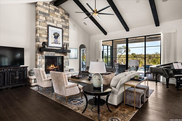 31209 KEENELAND DR, Fair Oaks Ranch, TX 78015
