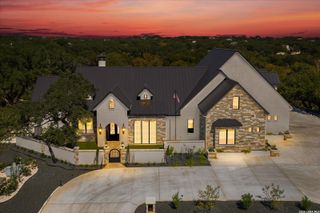 31209 KEENELAND DR, Fair Oaks Ranch, TX 78015