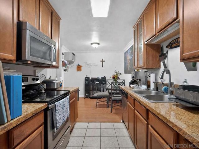 9929 AZUAGA ST F104, San Diego, CA 92129