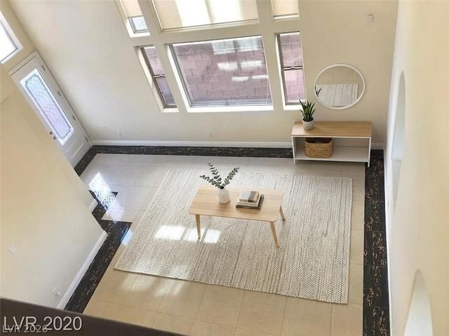 2552 Regency Cove Court, Las Vegas, NV 89121
