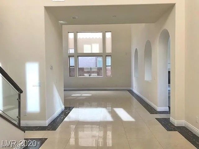 2552 Regency Cove Court, Las Vegas, NV 89121