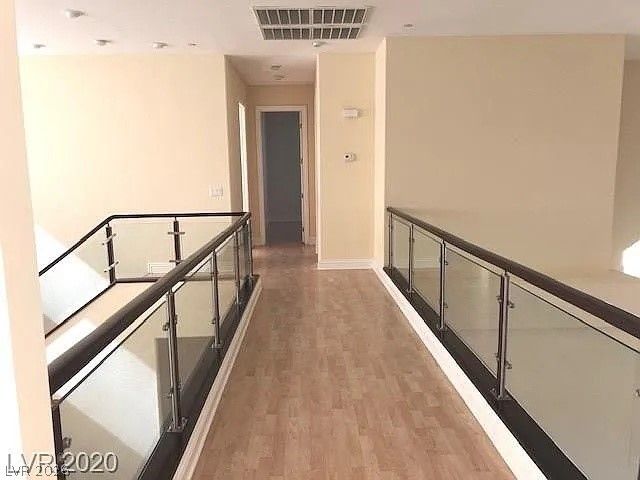 2552 Regency Cove Court, Las Vegas, NV 89121