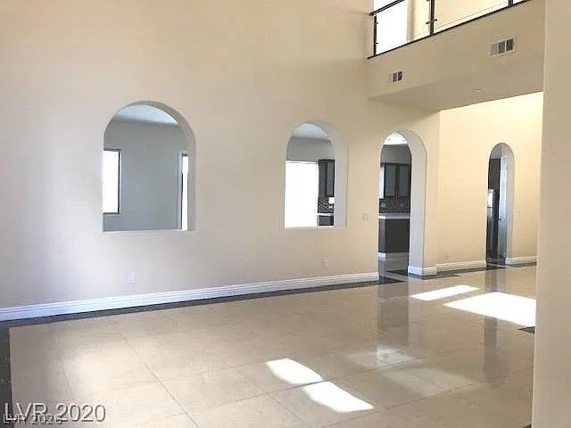 2552 Regency Cove Court, Las Vegas, NV 89121