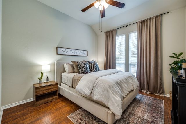 7514 Saint Stephens Square, Frisco, TX 75035