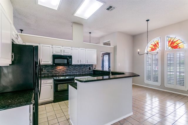 613 Willow Oak Street, Allen, TX 75002