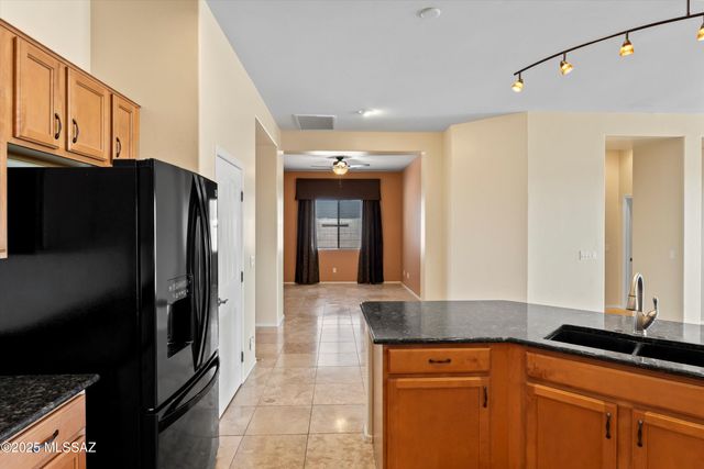 12616 N Gentle Rain Drive, Marana, AZ 85658