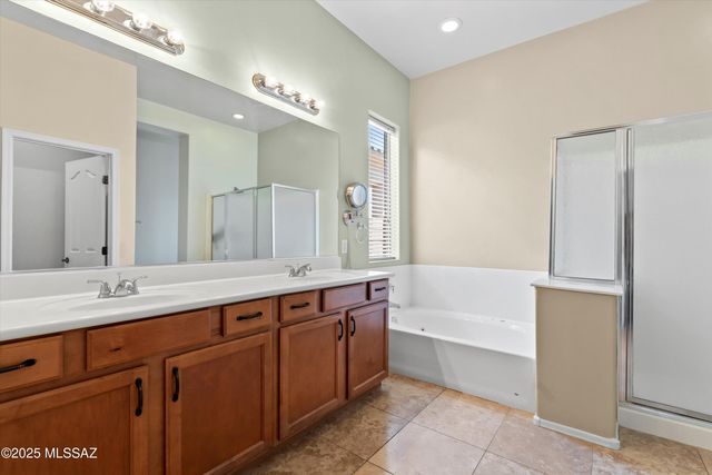 12616 N Gentle Rain Drive, Marana, AZ 85658