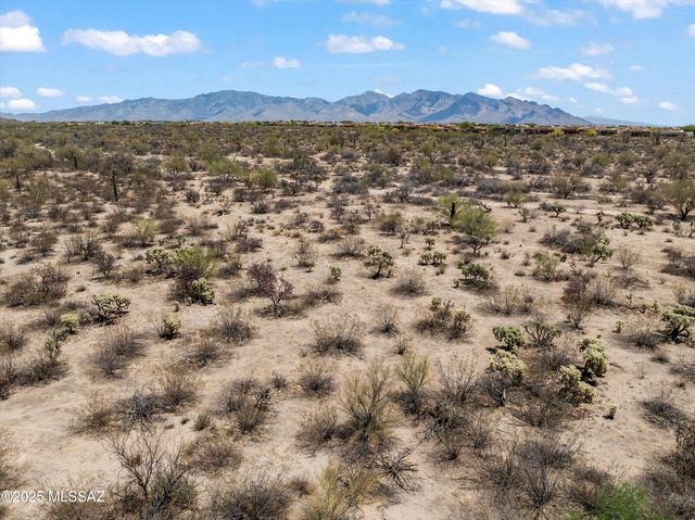 12616 N Gentle Rain Drive, Marana, AZ 85658