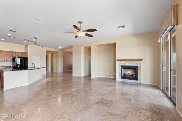 12616 N Gentle Rain Drive, Marana, AZ 85658