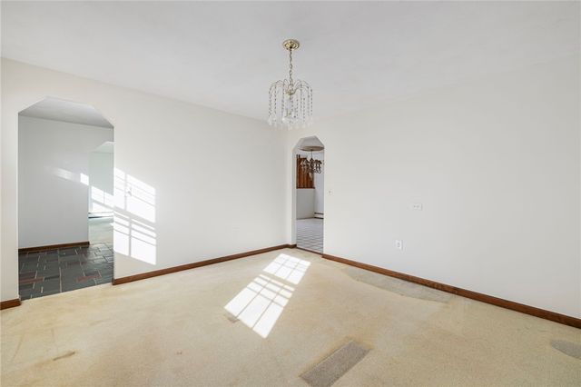 55 Hillcrest Drive, Cranston, RI 02921
