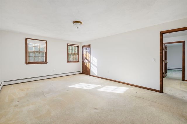 55 Hillcrest Drive, Cranston, RI 02921