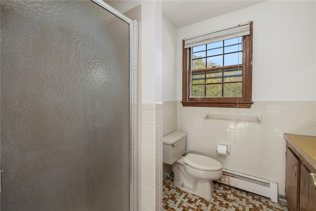 55 Hillcrest Drive, Cranston, RI 02921