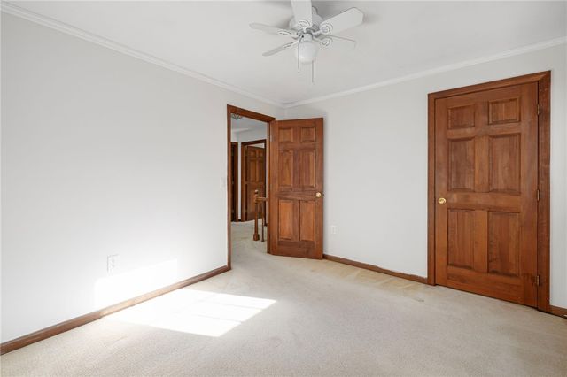 55 Hillcrest Drive, Cranston, RI 02921
