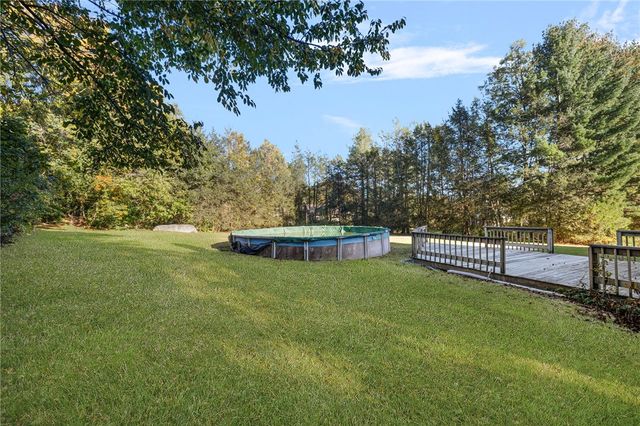 55 Hillcrest Drive, Cranston, RI 02921