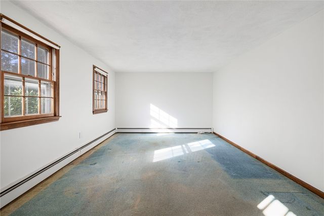 55 Hillcrest Drive, Cranston, RI 02921