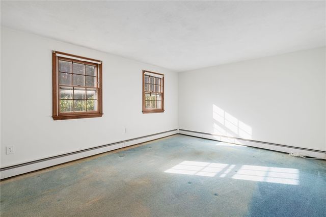 55 Hillcrest Drive, Cranston, RI 02921