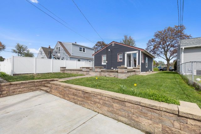 3319 25th STREET, Milwaukee, WI 53215