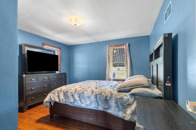 3319 25th STREET, Milwaukee, WI 53215