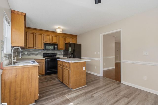11 River Watch Drive, Greenville, SC 29605