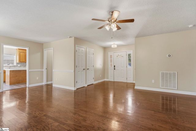 11 River Watch Drive, Greenville, SC 29605