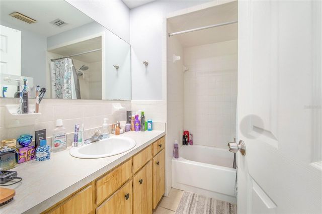 2426 VIEW WAY, Lakeland, FL 33810