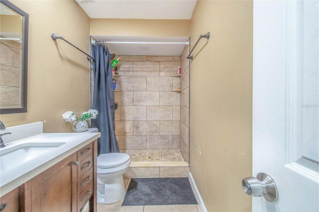 2426 VIEW WAY, Lakeland, FL 33810