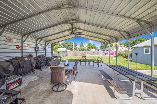 2426 VIEW WAY, Lakeland, FL 33810