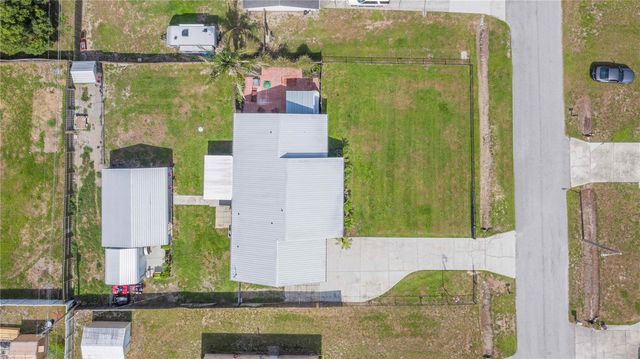 2426 VIEW WAY, Lakeland, FL 33810