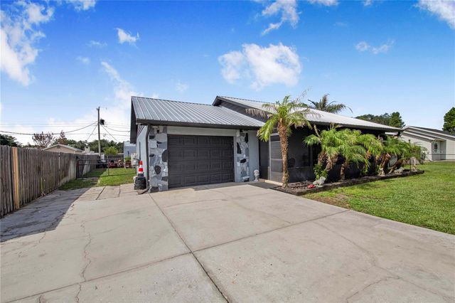 2426 VIEW WAY, Lakeland, FL 33810