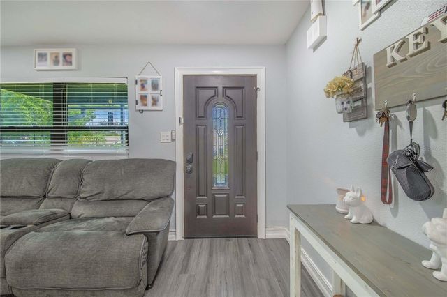 2426 VIEW WAY, Lakeland, FL 33810