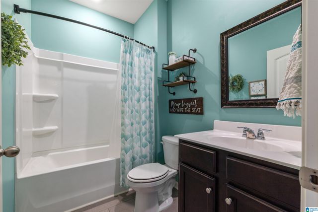 1017 CANVASBACK WAY, Alabaster, AL 35007