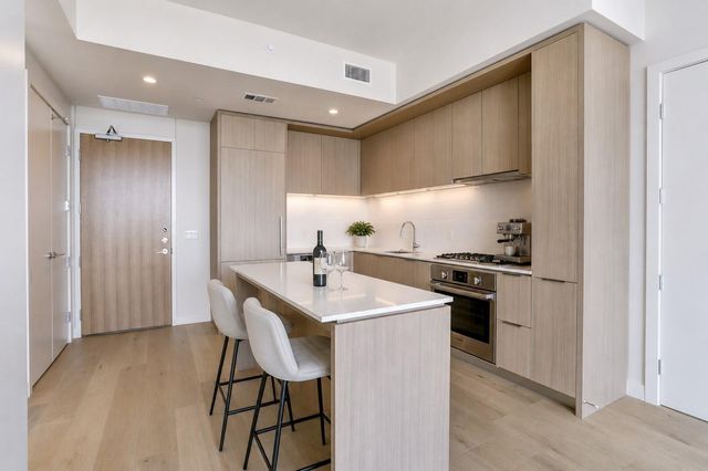 44 East Ave 2408, Austin, TX 78701