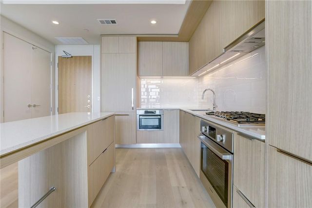 44 East Ave 2408, Austin, TX 78701