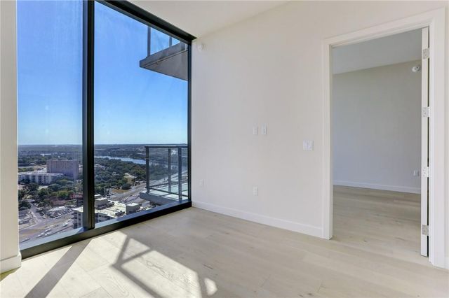 44 East Ave 2408, Austin, TX 78701