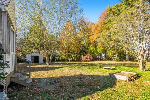 137 Deep Creek RD, Newport News, VA 23606