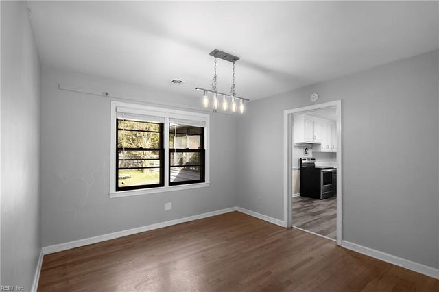 137 Deep Creek RD, Newport News, VA 23606