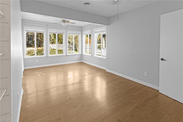 137 Deep Creek RD, Newport News, VA 23606