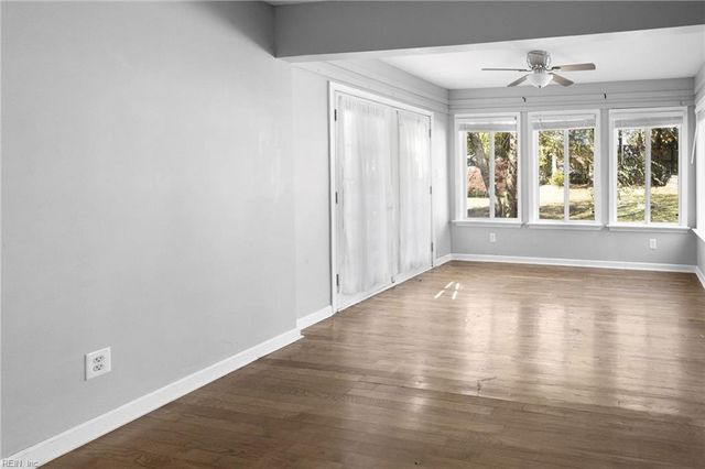 137 Deep Creek RD, Newport News, VA 23606