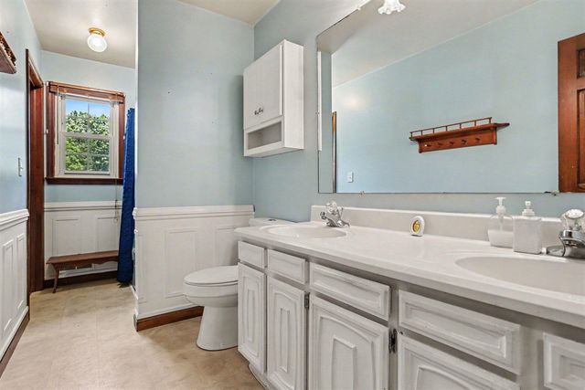 8374 W Q Avenue, Mattawan, MI 49071