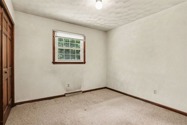 8374 W Q Avenue, Mattawan, MI 49071