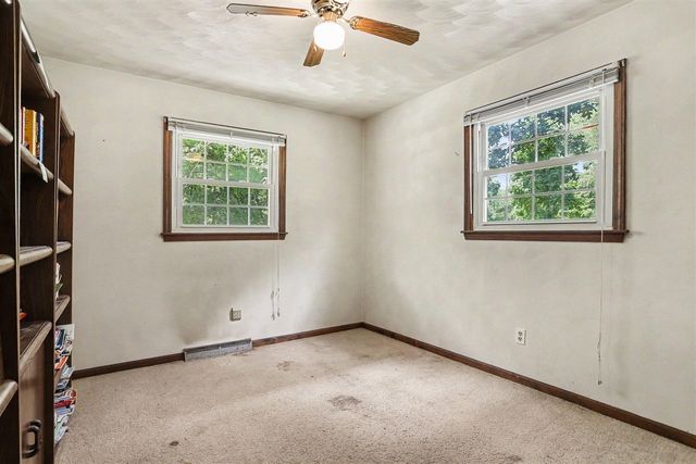 8374 W Q Avenue, Mattawan, MI 49071